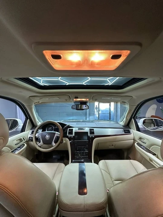 2008 Cadillac Escalade & EXT 3rd Gen - Image 14 of 20