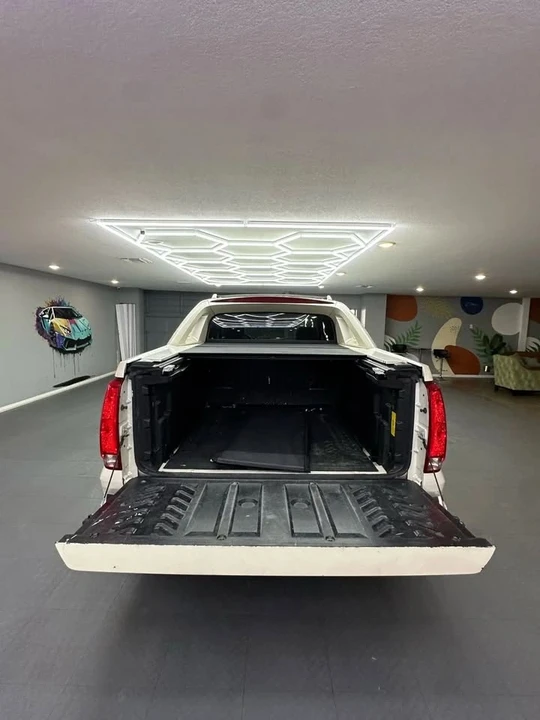 2008 Cadillac Escalade & EXT 3rd Gen - Image 4 of 20
