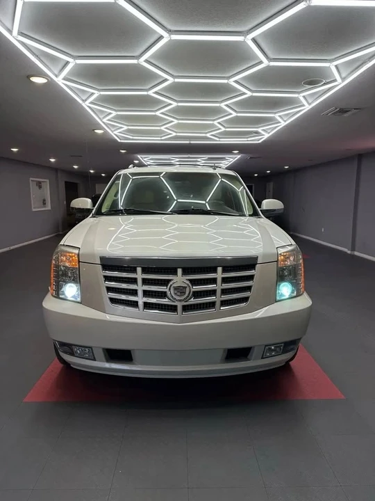 2008 Cadillac Escalade & EXT 3rd Gen - Image 7 of 20