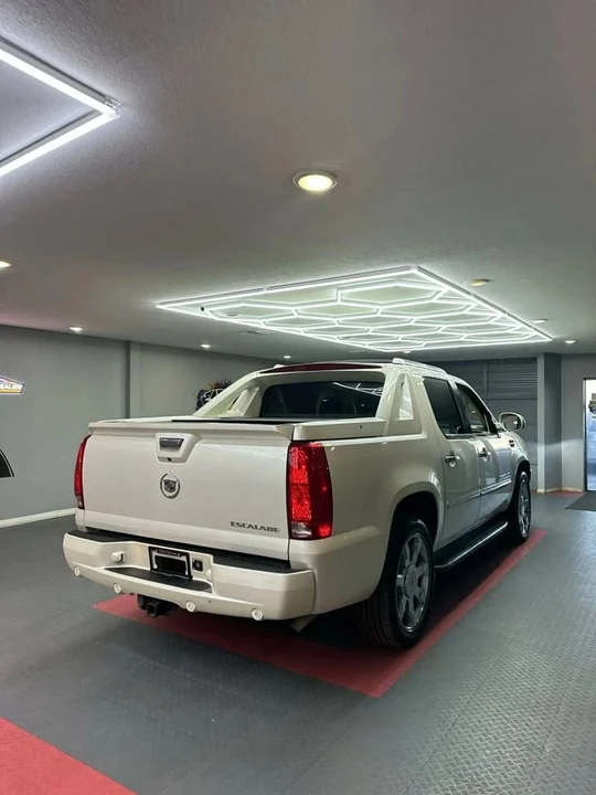 2008 Cadillac Escalade & EXT 3rd Gen - Image 5 of 20