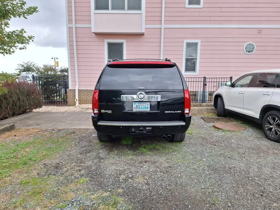 2008 Cadillac Escalade & EXT 3rd Gen - Image 9 of 9
