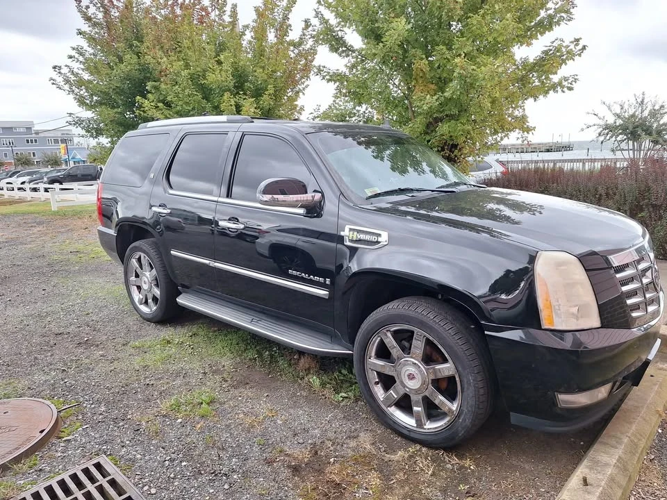 2008 Cadillac Escalade & EXT 3rd Gen - Image 8 of 9
