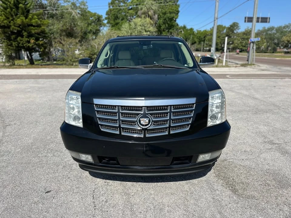 2008 Cadillac Escalade & EXT 3rd Gen - Image 3 of 12