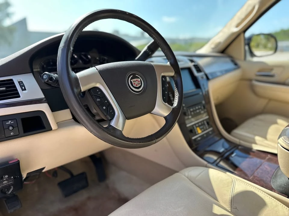 2008 Cadillac Escalade & EXT 3rd Gen - Image 11 of 12