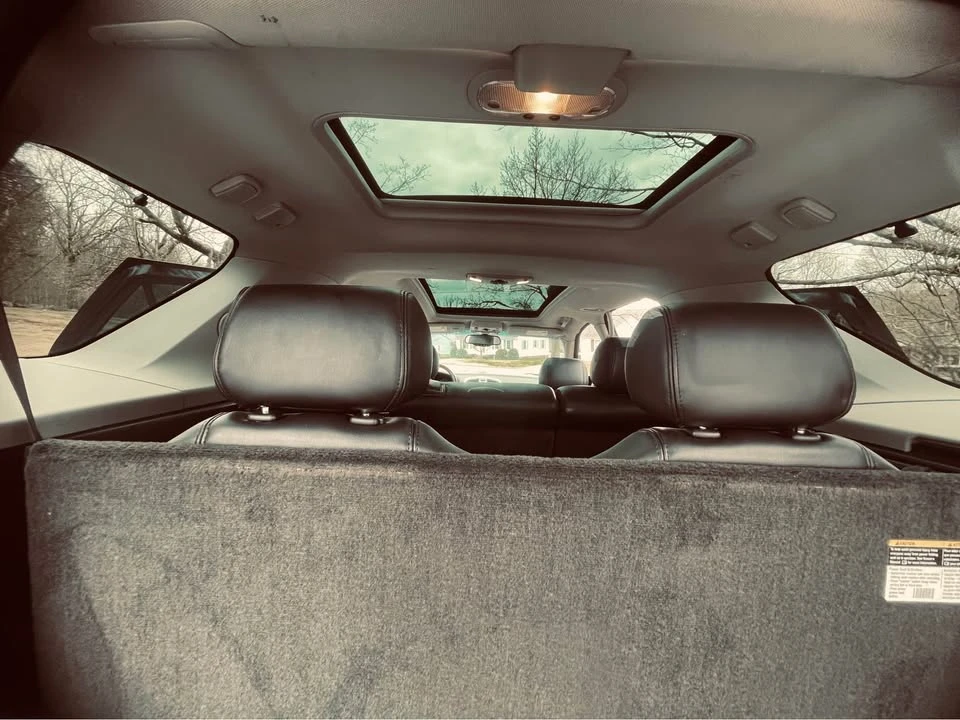 2008 Cadillac SRX - Image 15 of 18