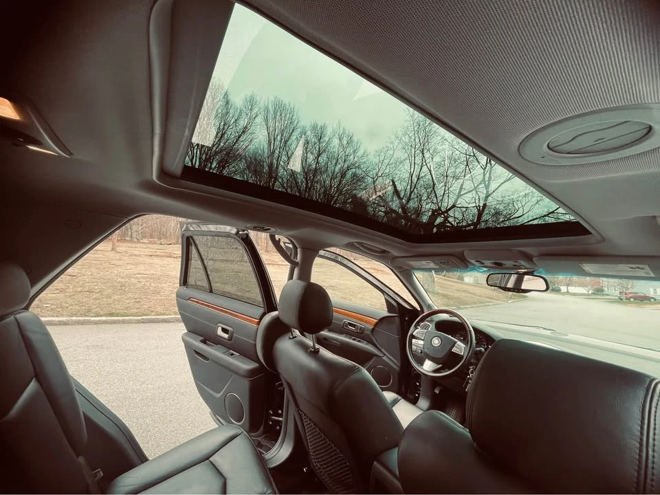 2008 Cadillac SRX - Image 11 of 18