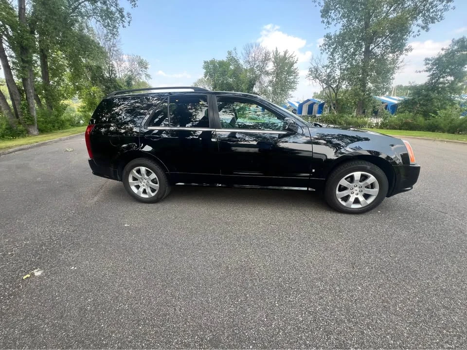 2008 Cadillac SRX - Image 2 of 11