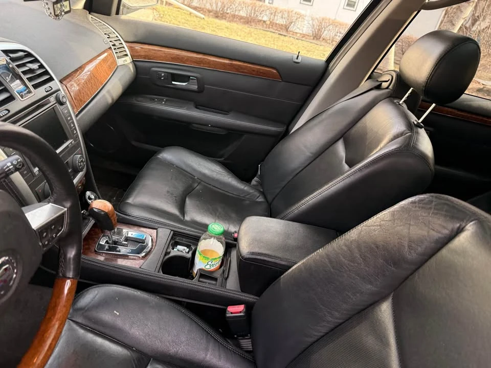 2008 Cadillac SRX - Image 8 of 8