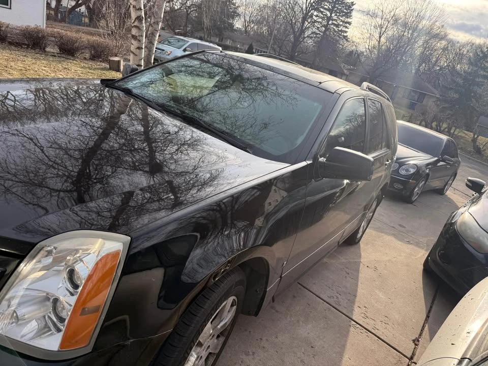 2008 Cadillac SRX - Image 4 of 8