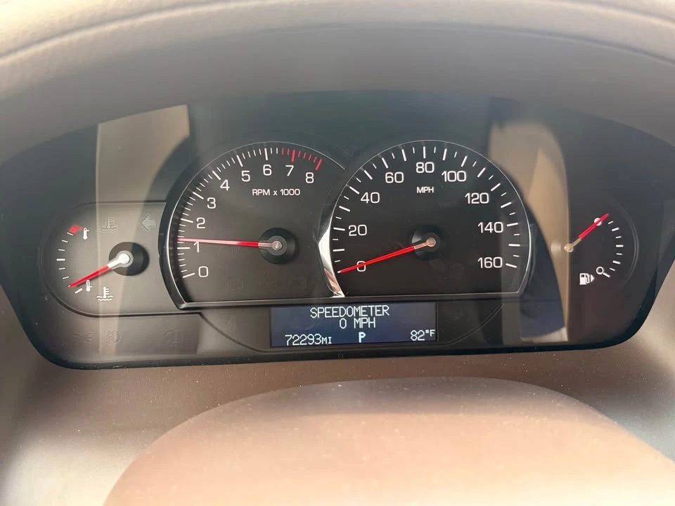 2008 Cadillac SRX - Image 7 of 15