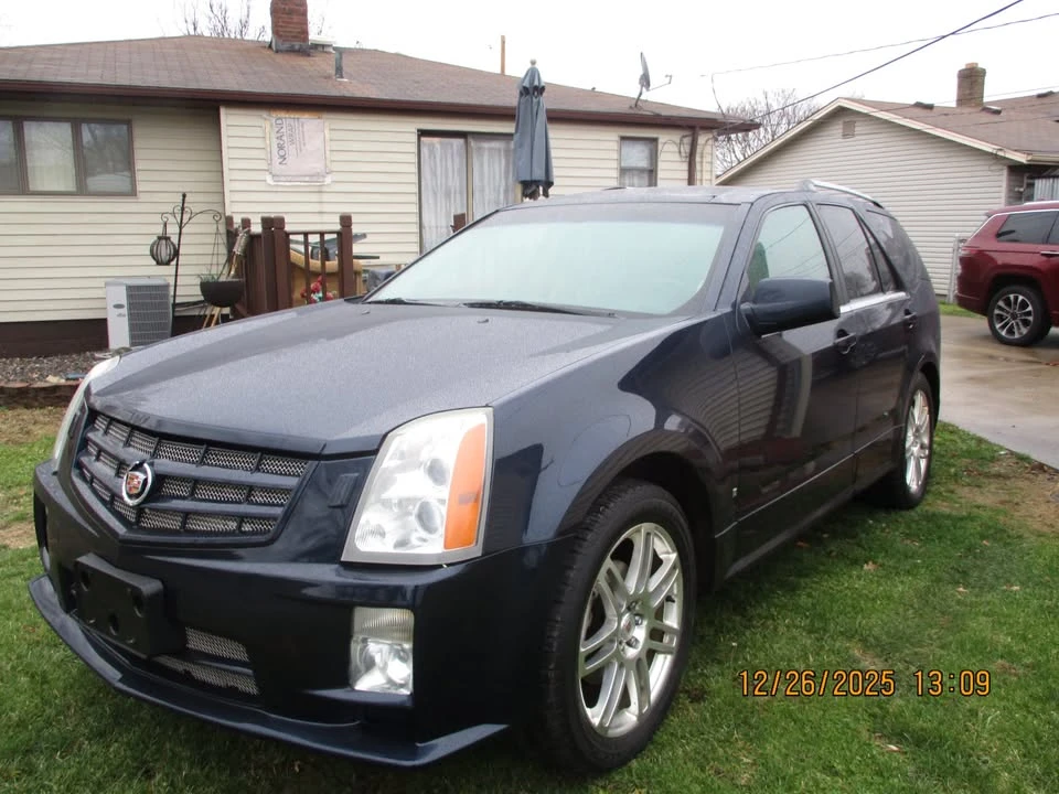 2008 Cadillac SRX - Image 3 of 10