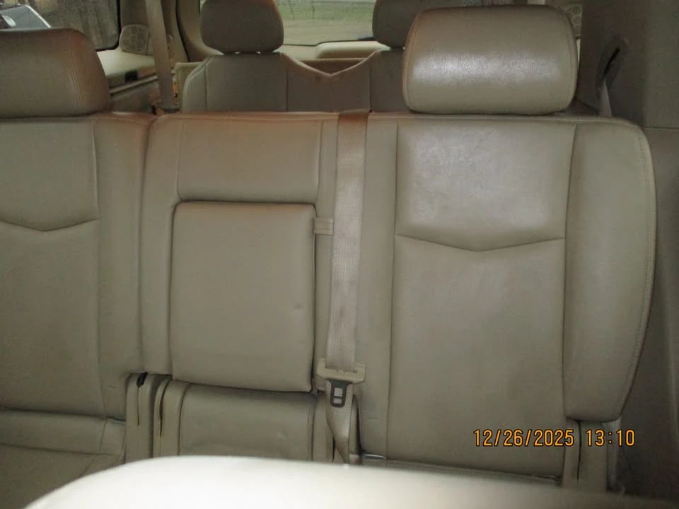 2008 Cadillac SRX - Image 7 of 10