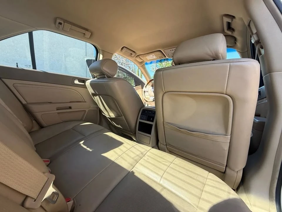 2008 Cadillac STS - Image 6 of 10