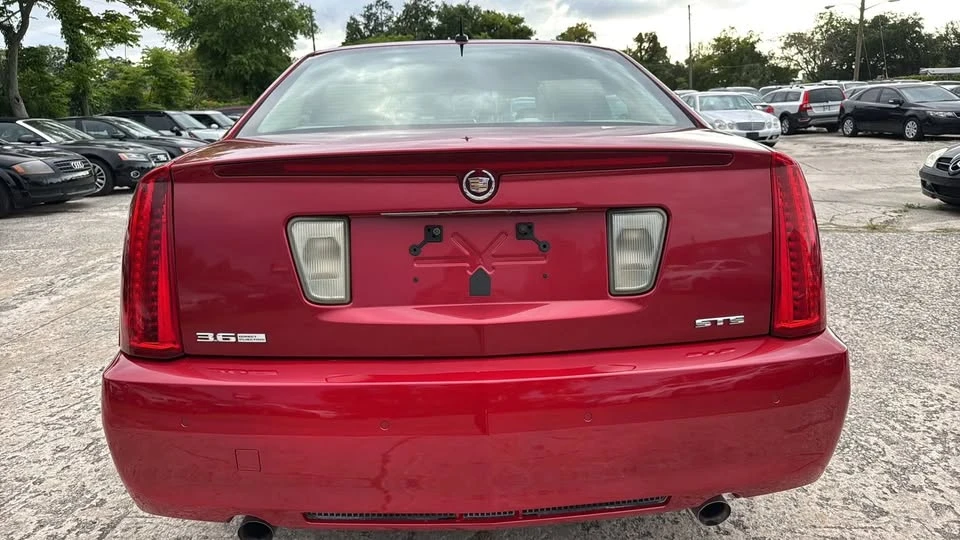 2008 Cadillac STS - Image 9 of 20