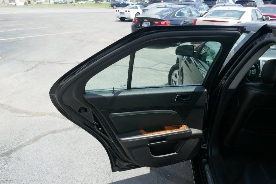 2008 Cadillac STS - Image 10 of 20