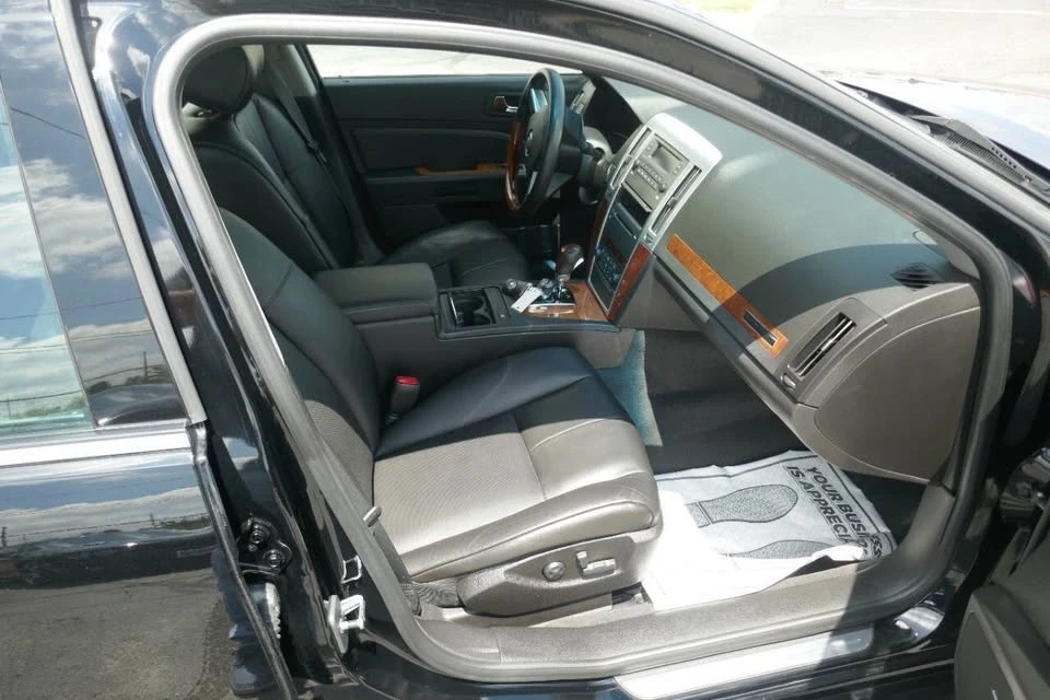 2008 Cadillac STS - Image 17 of 20