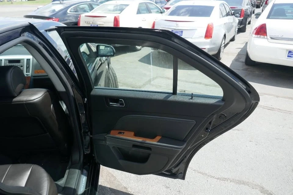 2008 Cadillac STS - Image 14 of 20