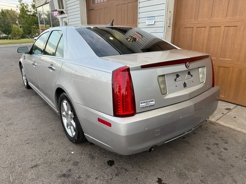 2008 Cadillac STS - Image 5 of 18