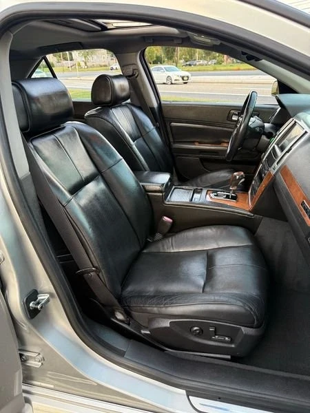 2008 Cadillac STS - Image 12 of 18