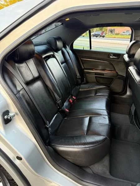 2008 Cadillac STS - Image 11 of 18