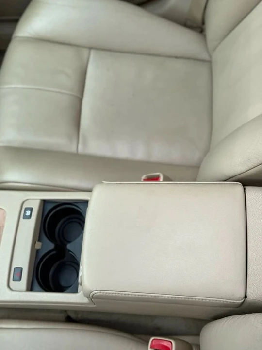 2008 Cadillac STS - Image 9 of 20