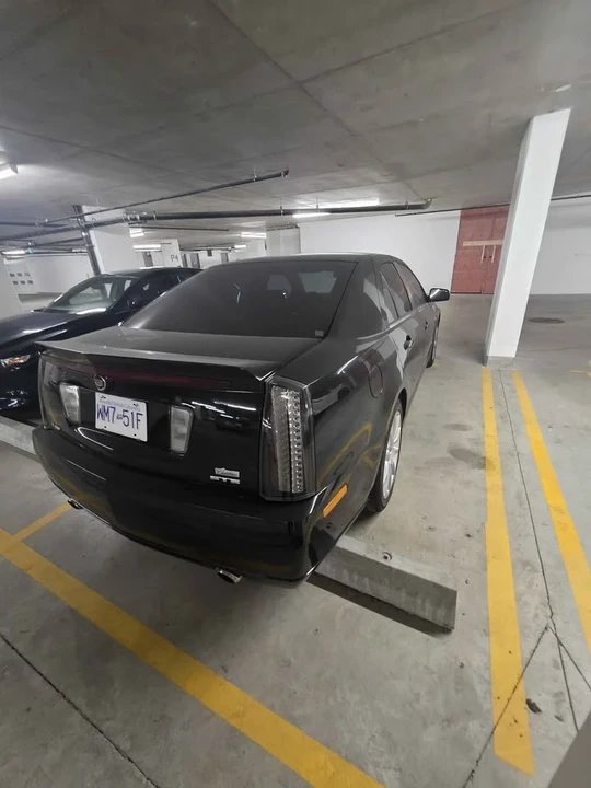 2008 Cadillac STS - Image 4 of 6