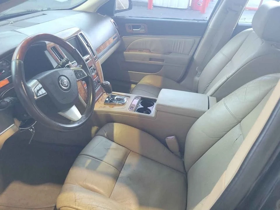 2008 Cadillac STS - Image 3 of 4