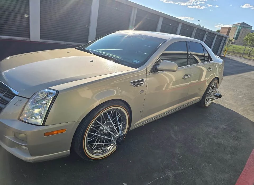2008 Cadillac STS - Image 6 of 6