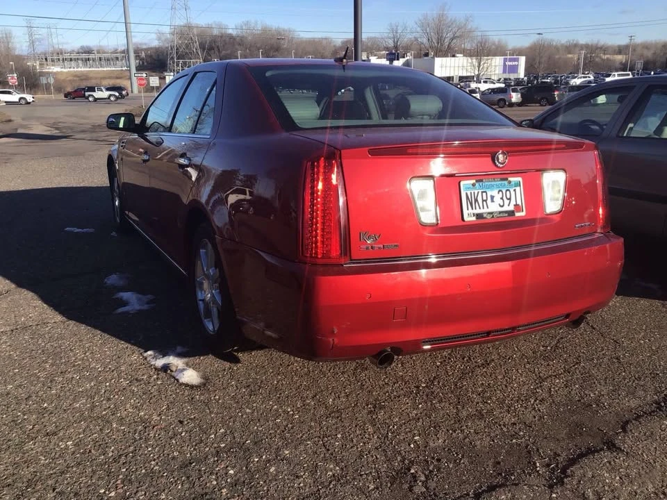 2008 Cadillac STS - Image 4 of 9