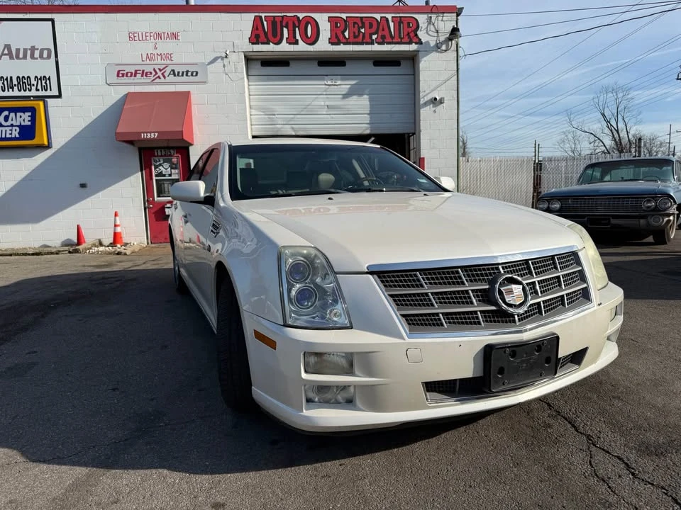 2008 Cadillac STS - Image 2 of 6