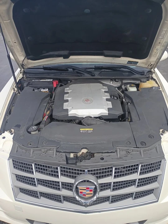 2008 Cadillac STS - Image 2 of 10