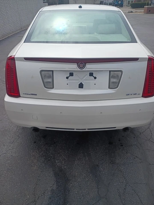 2008 Cadillac STS - Image 5 of 10