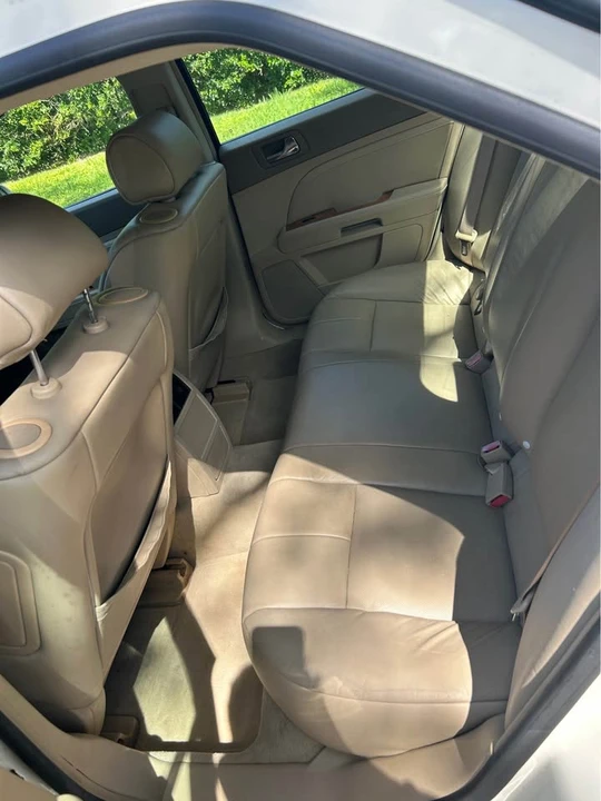 2008 Cadillac STS - Image 6 of 8
