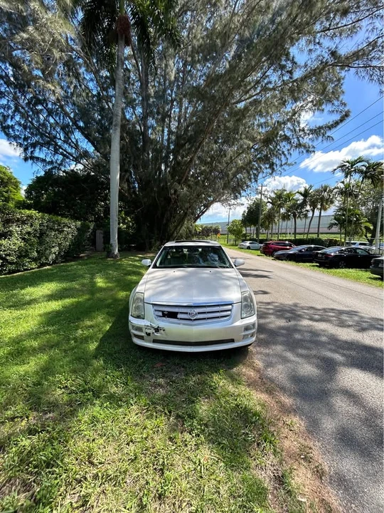 2008 Cadillac STS - Image 5 of 8