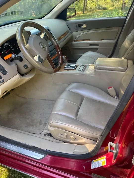 2008 Cadillac STS - Image 8 of 10