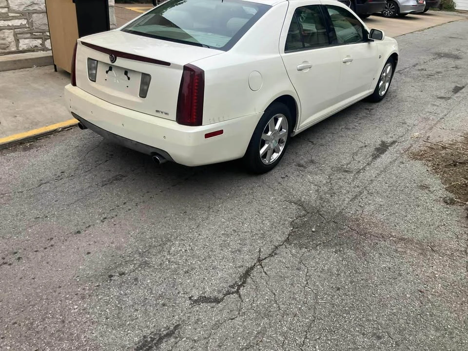 2008 Cadillac STS - Image 3 of 5