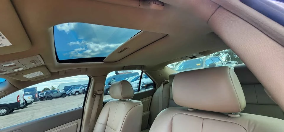 2008 Cadillac STS - Image 8 of 13