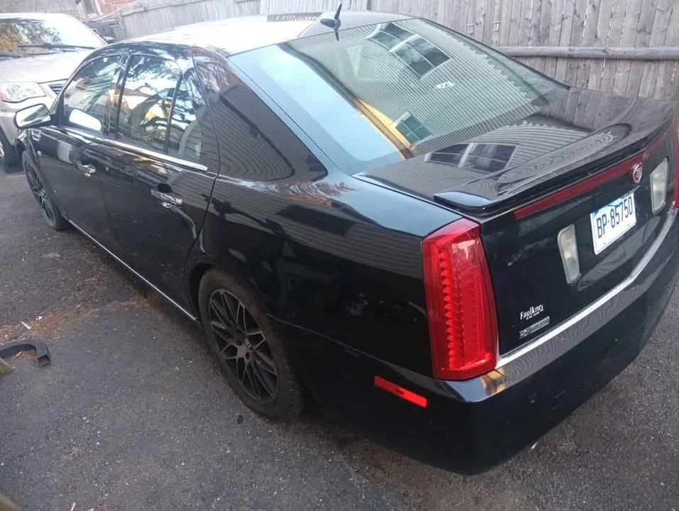 2008 Cadillac STS - Image 2 of 3