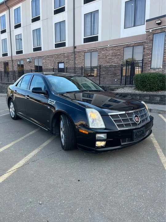 2008 Cadillac STS - Image 8 of 17