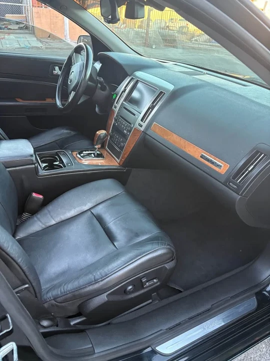 2008 Cadillac STS - Image 8 of 10