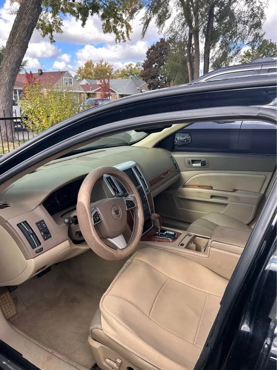 2008 Cadillac STS - Image 2 of 4