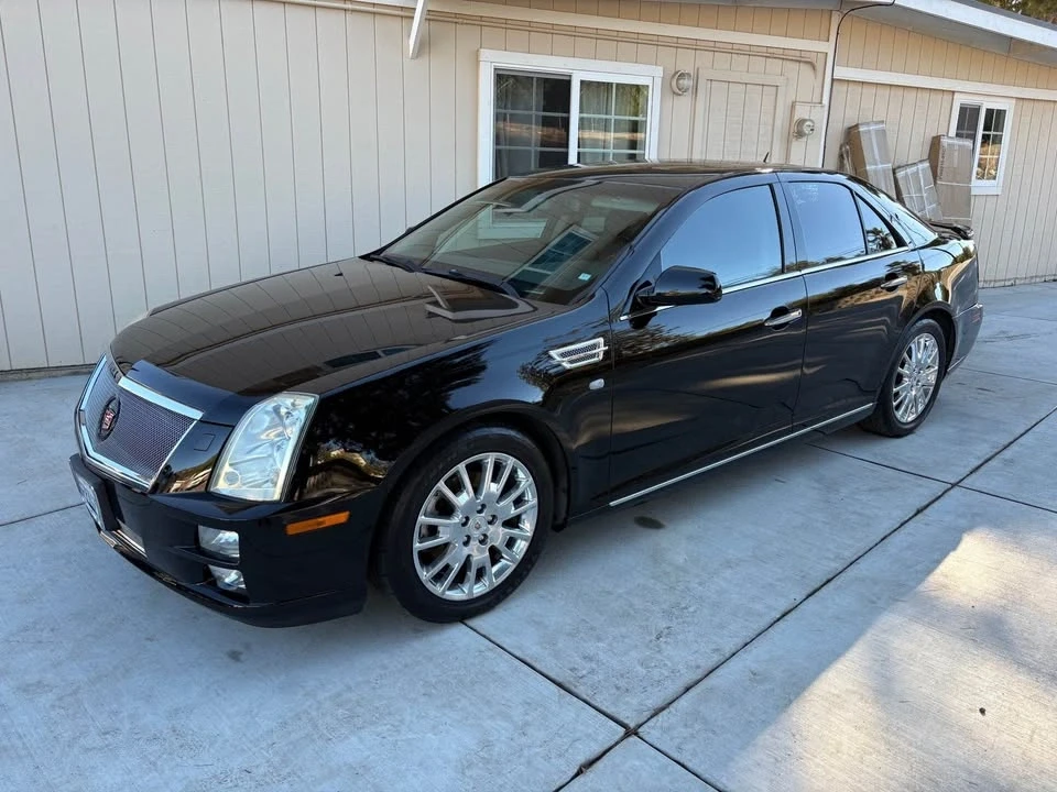 2008 Cadillac STS - Image 2 of 4