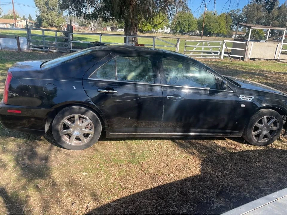 2008 Cadillac STS - Image 5 of 7