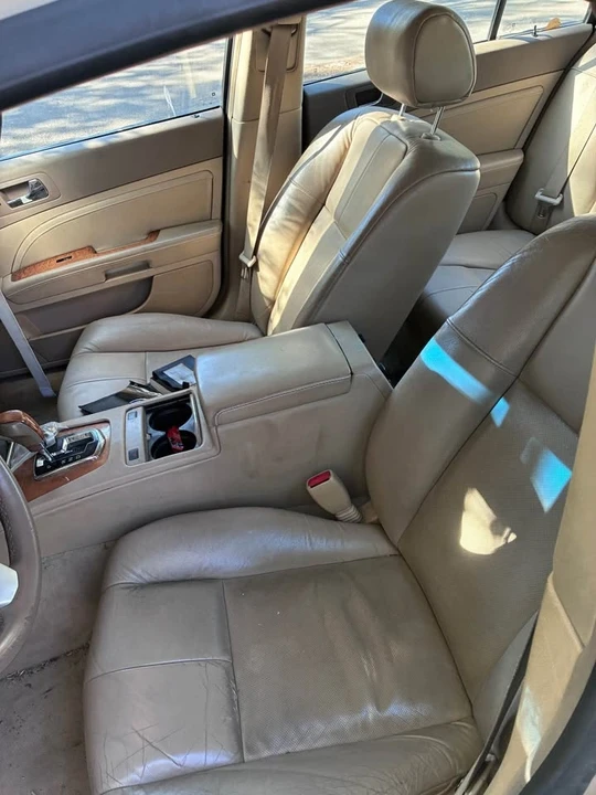 2008 Cadillac STS - Image 4 of 5