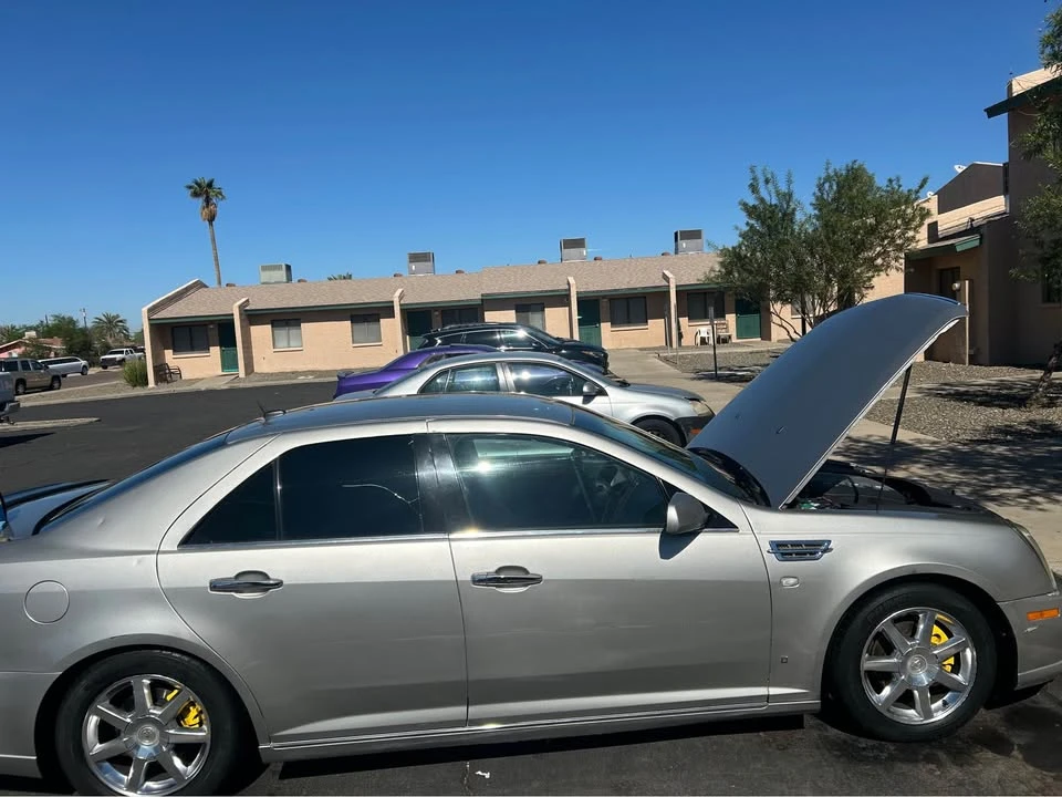 2008 Cadillac STS - Image 2 of 5