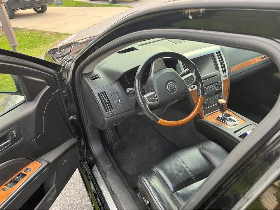 2008 Cadillac STS - Image 4 of 8