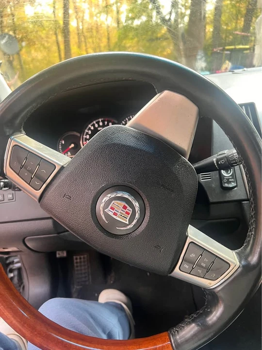 2008 Cadillac STS - Image 2 of 6