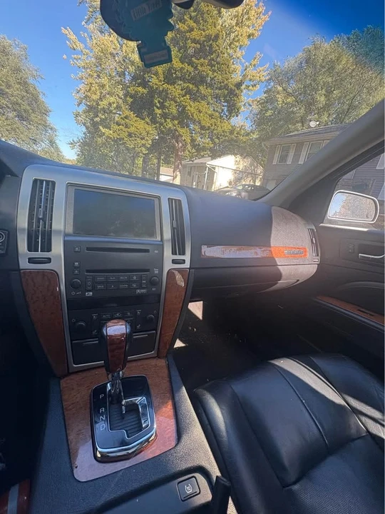 2008 Cadillac STS - Image 8 of 11