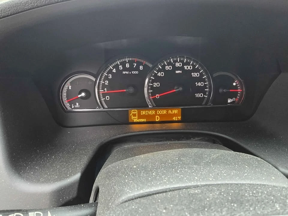 2008 Cadillac STS - Image 9 of 10