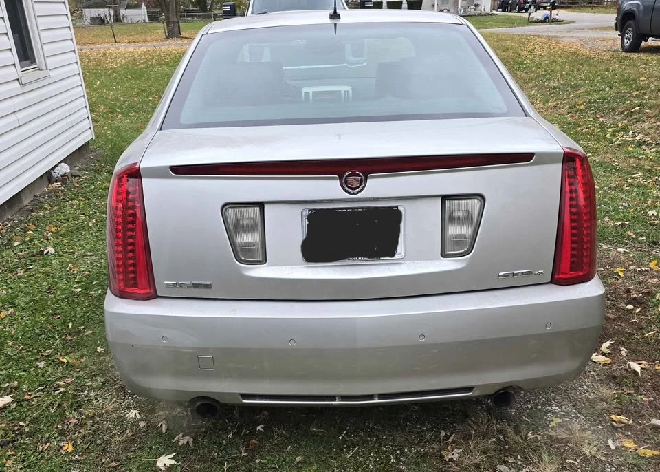 2008 Cadillac STS - Image 3 of 10